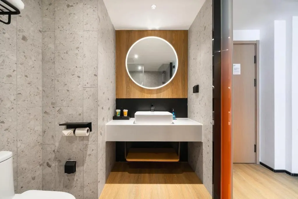 Nihao Hotel Zhuhai Gongbei Port 중국