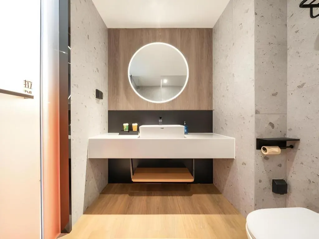 Nihao Hotel Zhuhai Gongbei Port